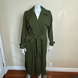 BLOOMCHIC -  Belted Trench. Polyester, spandex. Pockets. Size: 14-16 P2P 24"